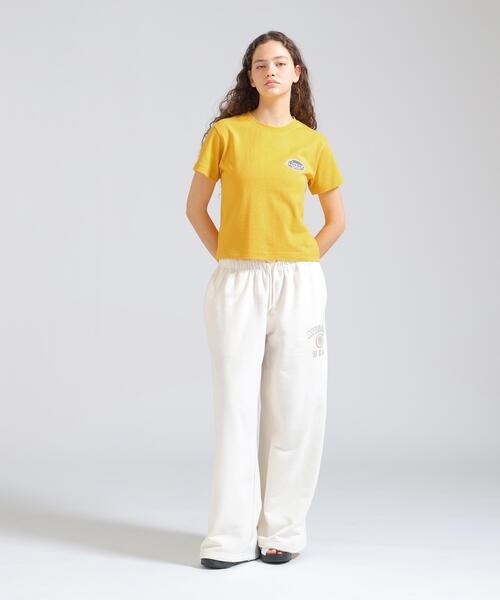 AVIREX(アヴィレックス)の「GOLD KICKOFF PUFF PRINT T-SHIRT(Tシャツ/カットソー・レディース・ホワイト/イエロー/ブラック・M/S)」の21枚目の写真