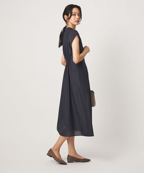 green label relaxing（グリーンレーベルリラクシング）の「シアー タック フレア フレンチスリーブ ワンピース（ワンピース・レディース・ダークブラウン/その他2/その他1/ネイビー・36/38）」の13枚目の写真