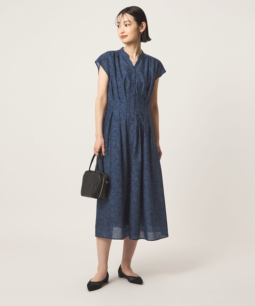 green label relaxing（グリーンレーベルリラクシング）の「シアー タック フレア フレンチスリーブ ワンピース（ワンピース・レディース・ダークブラウン/その他2/その他1/ネイビー・36/38）」の15枚目の写真