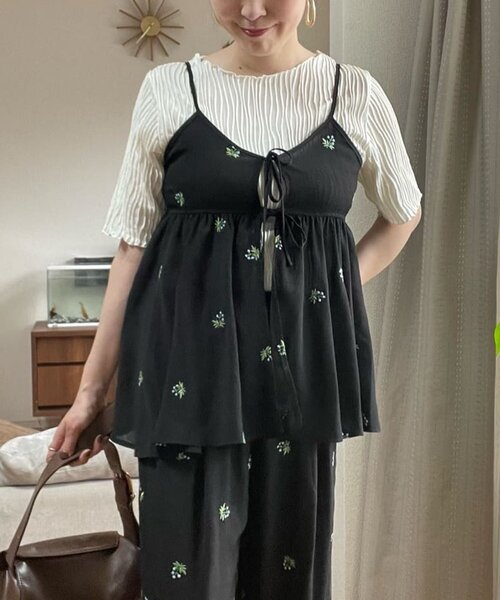 Remind me and forever（リマインドミーアンドフォーエバー）の「【SETUP】花刺繍キャミチュニックブラウス（シャツ/ブラウス・レディース・ブラック/アイボリー/ブラウン・FREE）」の12枚目の写真