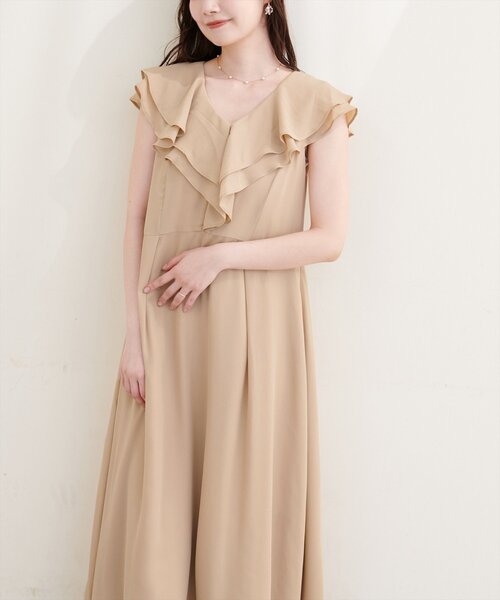 natural couture(ナチュラルクチュール)の「〈Erikoコラボ〉フリルカラーノースリワンピース(ワンピース・レディース・ミント/ベージュ/ブラック/アイボリー・SMALL/MEDIUM)」の1枚目の写真