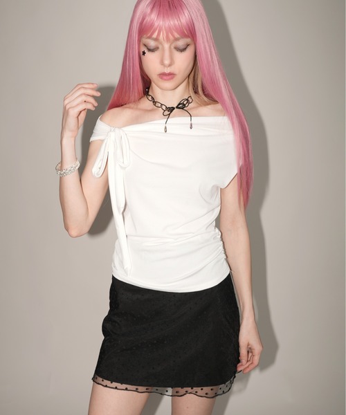 IMARI(イマリ)の「【 IMARI / イマリ 】 チョーカー付き ボートネック トップス(Tシャツ/カットソー・レディース・ホワイト/グレー/ブラック・FREE)」の14枚目の写真