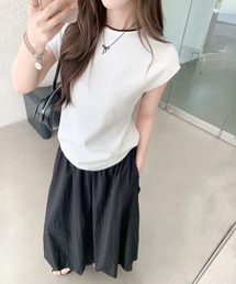 定番こなれフレンチスリーブカットソー