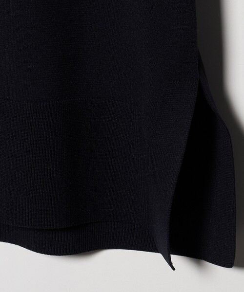 UNITED ARROWS(ユナイテッドアローズ)の「ミニマル フリル ショートスリーブ ニット(ニット/セーター・レディース・オフホワイト/ネイビー/ダークグレー・FREE)」の21枚目の写真