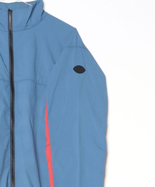 Lafayette（ラファイエット）の「District Vision - Theo Full Zip Shell DV0012-B（ブルゾン・メンズ・ブルー・L）」の2枚目の写真