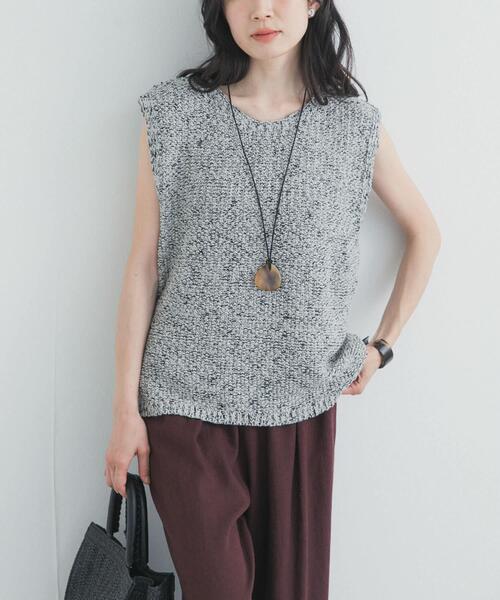 URBAN RESEARCH DOORS(アーバンリサーチドアーズ)の「ブークレノースリーブニット(ニット/セーター・レディース・ベージュ/グレー系その他・FREE)」の16枚目の写真