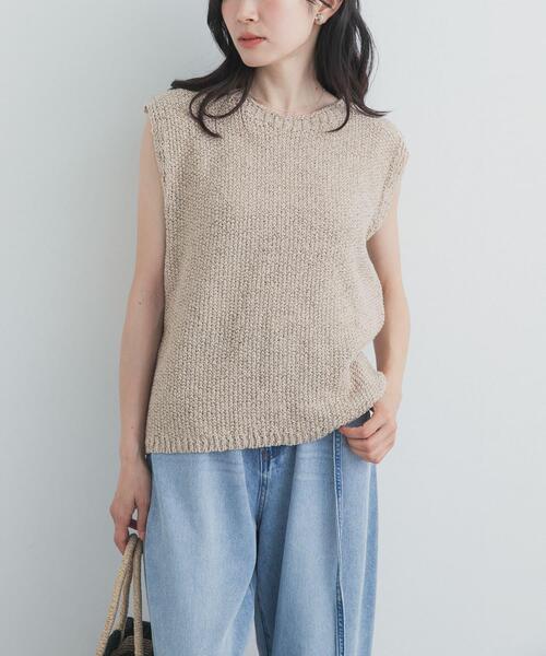 URBAN RESEARCH DOORS(アーバンリサーチドアーズ)の「ブークレノースリーブニット(ニット/セーター・レディース・ベージュ/グレー系その他・FREE)」の4枚目の写真