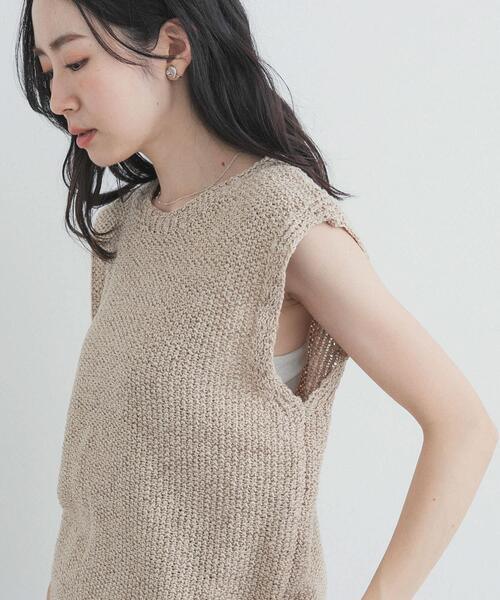 URBAN RESEARCH DOORS(アーバンリサーチドアーズ)の「ブークレノースリーブニット(ニット/セーター・レディース・ベージュ/グレー系その他・FREE)」の5枚目の写真