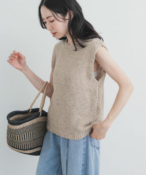 URBAN RESEARCH DOORS(アーバンリサーチドアーズ)の「ブークレノースリーブニット(ニット/セーター・レディース・ベージュ/グレー系その他・FREE)」の8枚目の写真