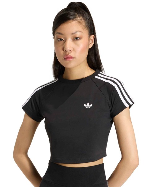 adidas(アディダス)の「adidas SST BABY TEE / アディダス SST ベビー Tシャツ(Tシャツ/カットソー・レディース・ブラック・S/M/L)」の1枚目の写真