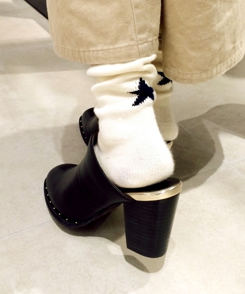 LE TALON(ルタロン)の「GRISE 8CMスタッズサボミュール◆(サンダル・レディース・ブラック/アイボリー/キャメル・36/37/35/37.5)」の13枚目の写真