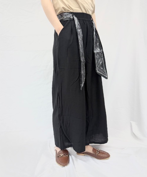 Alite cloth(アリーテクロス)の「スカーフベルト付きワイドパンツ(その他パンツ・レディース・ベージュ/ブラック/ホワイト・FREE)」の6枚目の写真