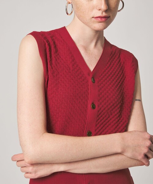Steven Alan(スティーブンアラン)の「<Steven Alan>スクエア ジャガード ベスト(ニット/セーター・レディース・レッド/ブラック/ベージュ/オフホワイト・FREE)」の14枚目の写真