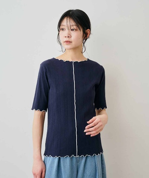 Live in comfort(リブインコンフォート)の「リブ イン コンフォート 重ねても一枚でも素敵にきまる 抗菌防臭素材の配色メロウリブトップス(Tシャツ/カットソー・レディース・ライトグリーン/ネイビー/ホワイト・LL/L/M/3L)」の3枚目の写真