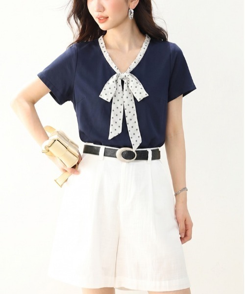 LUCPY(ラクピー)の「ドットリボンVネックニットプルオーバー(その他トップス・レディース・ブルー・SMALL/MEDIUM/LARGE/X-LARGE)」の5枚目の写真