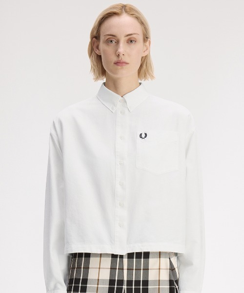 FRED PERRY（フレッドペリー）の「Embroidered Placket Shirt／刺繍プラケットシャツ（シャツ/ブラウス・レディース・ホワイト・10）」の3枚目の写真