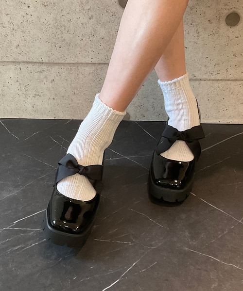 ALL BLACK(オールブラック)の「【本革/軽量/275g/太ヒール/6cm】リボンパンプス(パンプス・レディース・シルバー/ブラック・37/35/38/39)」の11枚目の写真