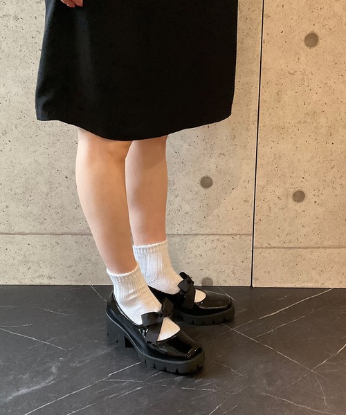 ALL BLACK(オールブラック)の「【本革/軽量/275g/太ヒール/6cm】リボンパンプス(パンプス・レディース・シルバー/ブラック・37/35/38/39)」の15枚目の写真