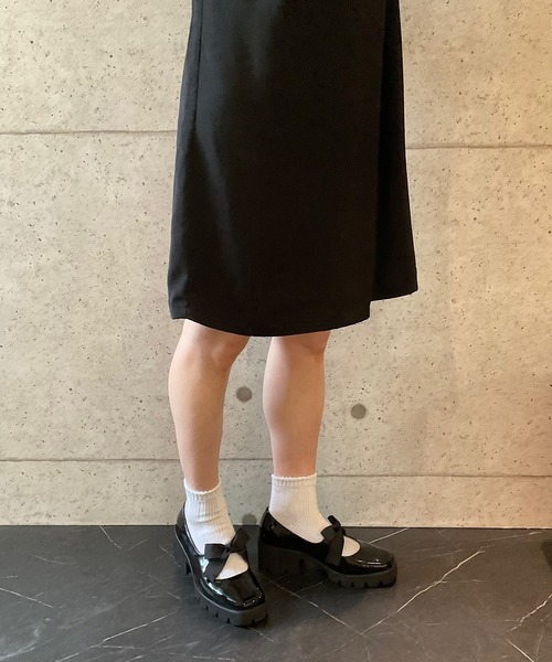 ALL BLACK(オールブラック)の「【本革/軽量/275g/太ヒール/6cm】リボンパンプス(パンプス・レディース・シルバー/ブラック・37/35/38/39)」の18枚目の写真
