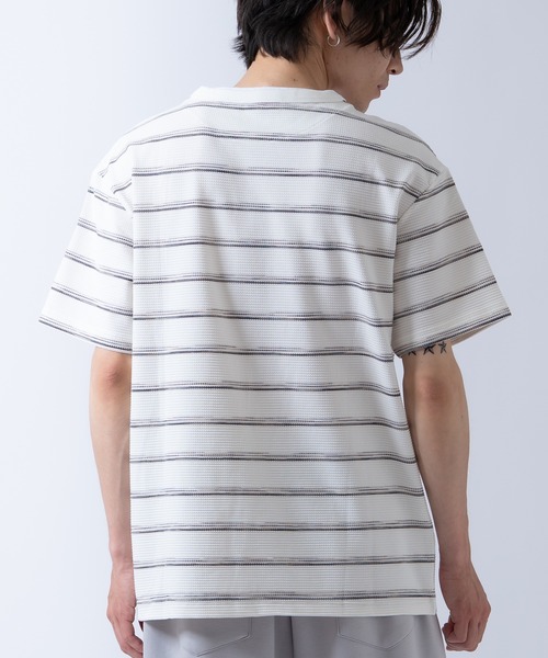 Crownor(クラウノアー)の「フェイクレイヤード ボーダーカットソー(Tシャツ/カットソー・メンズ・ブラック/ホワイト・MEDIUM/LARGE)」の9枚目の写真