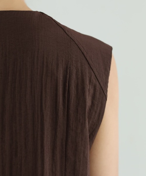 STYLE DELI(スタイルデリ)の「【selection】シボ入り裾タックバルーンジレ型tops(ベスト・レディース・ホワイト/ブラウン・FREE)」の18枚目の写真