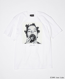 JOURNAL STANDARD（ジャーナルスタンダード）の「Jann Lipka Bjork Portrait 1993 / ビョーク ポートレート 1993（Tシャツ/カットソー）」