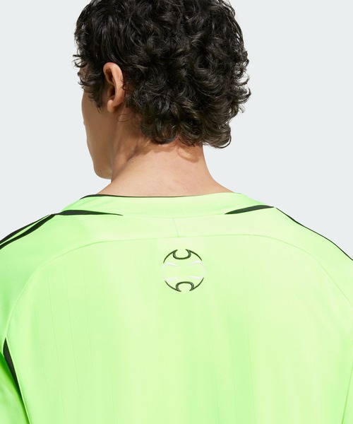 adidas(アディダス)の「チームガイスト アディカラー半袖Tシャツ / アディダスオリジナルス adidas Originals(Tシャツ/カットソー・メンズ・グリーン・XX-LARGE/XX-SMALL/3XL/LARGE/MEDIUM/SMALL/X-LARGE/X-SMALL)」の5枚目の写真