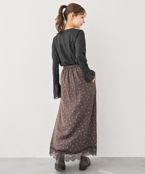 mil(ミル)の「花柄 シアージャガード フレアスリーブトップス / 長袖【588207】(Tシャツ/カットソー・レディース・オフホワイト/ブラック・XS/S)」の14枚目の写真