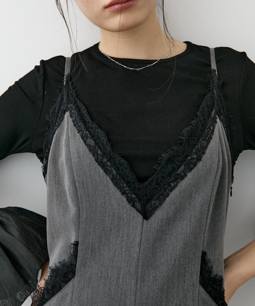DRWCYS(ドロシーズ)の「レースVキャミオールインワン(つなぎ/オールインワン・レディース・グレー/ブラック・SMALL/MEDIUM)」の12枚目の写真