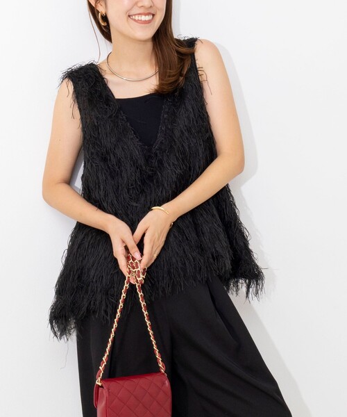 NOLLEY’S(ノーリーズ)の「【WEB限定】ウォッシャブルシアーフェザータンク(シャツ/ブラウス・レディース・ブラック/オフホワイト・FREE)」の2枚目の写真