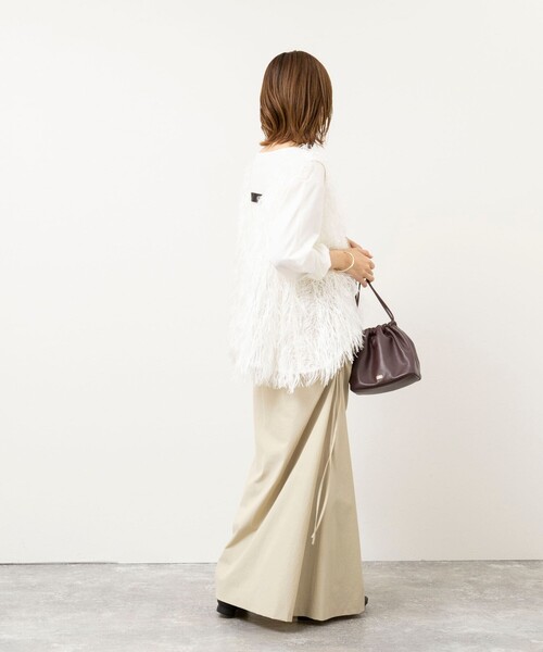 NOLLEY’S(ノーリーズ)の「【WEB限定】ウォッシャブルシアーフェザータンク(シャツ/ブラウス・レディース・ブラック/オフホワイト・FREE)」の5枚目の写真