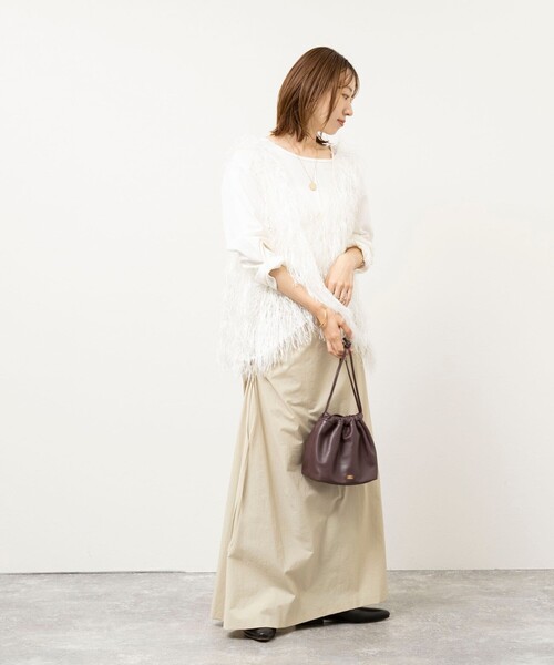 NOLLEY’S(ノーリーズ)の「【WEB限定】ウォッシャブルシアーフェザータンク(シャツ/ブラウス・レディース・ブラック/オフホワイト・FREE)」の6枚目の写真