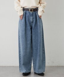 【洗練ルーズ】きれいめカジュアルを叶えるタックカーブデニム
