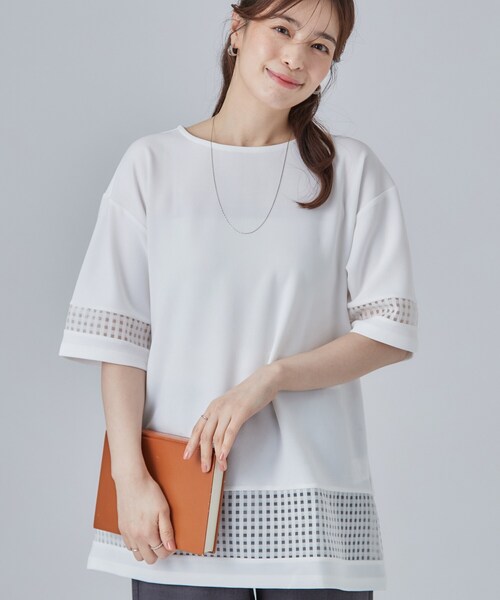 SHOO・LA・RUE(シューラルー)の「【S-LL/洗濯機可】上品に体型カバー 大人のチェックチュニック(チュニック・レディース・ナチュラル/オフホワイト/ネイビー・01/02/03/04)」の1枚目の写真