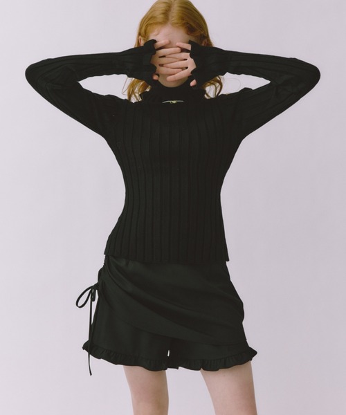 idem(イデム)の「layered frill mini pants / 巻きスカート風ショートパンツ(その他パンツ・レディース・その他/グレー/ブラック・FREE)」の13枚目の写真