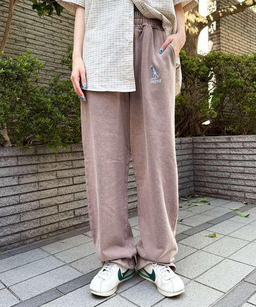 DOUBLE NAME(ダブルネーム)の「【m:rex】ミニ恐竜刺しゅうスウェットパンツ(スウェットパンツ・レディース・オレンジ/ブラウン/パープル・FREE)」の17枚目の写真