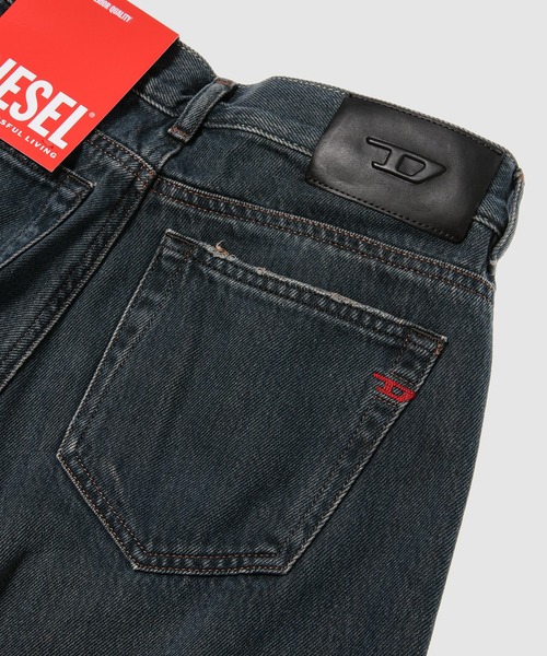 DIESEL(ディーゼル)の「ウィメンズ デニムパンツ 1978 D-AKEMI(デニムパンツ・レディース・インディゴブルー・29inch/26inch/24inch/23inch/31inch/30inch/27inch/28inch/25inch/32inch)」の12枚目の写真