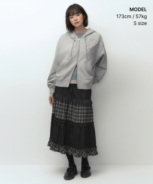 MUSINSA STANDARD WOMAN（ムシンサスタンダードウーマン）の「[オヘシオコラボ] フードパーカー ジップアップ [メランジグレー]（パーカー・レディース・その他・SMALL/MEDIUM/LARGE）」の2枚目の写真
