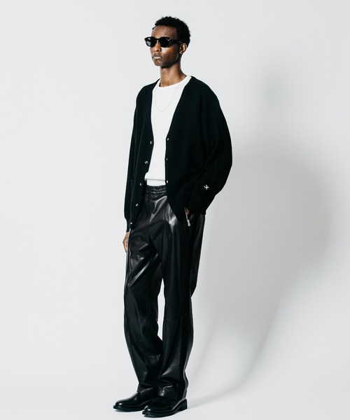 CRIMIE(クライミー)の「YAK WOOL-BLEND KNIT CARDIGAN(ニット/セーター・メンズ・ブラック/グレー・XL/L/M)」の10枚目の写真