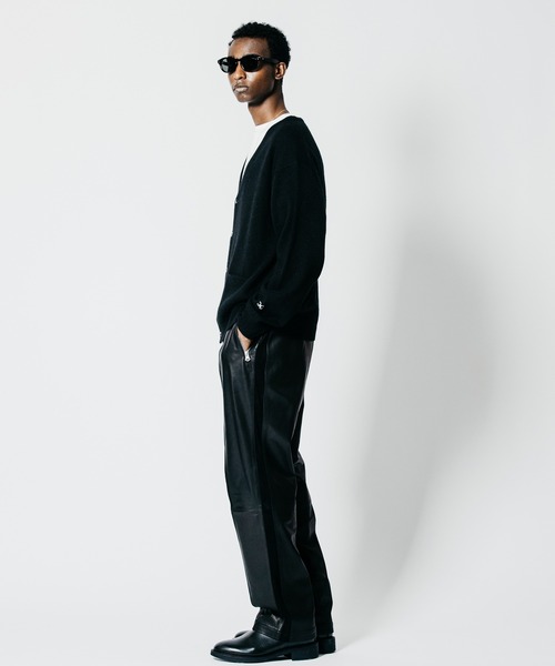 CRIMIE(クライミー)の「YAK WOOL-BLEND KNIT CARDIGAN(ニット/セーター・メンズ・ブラック/グレー・XL/L/M)」の12枚目の写真