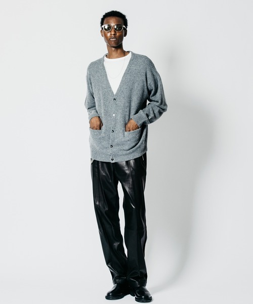 CRIMIE(クライミー)の「YAK WOOL-BLEND KNIT CARDIGAN(ニット/セーター・メンズ・ブラック/グレー・XL/L/M)」の22枚目の写真