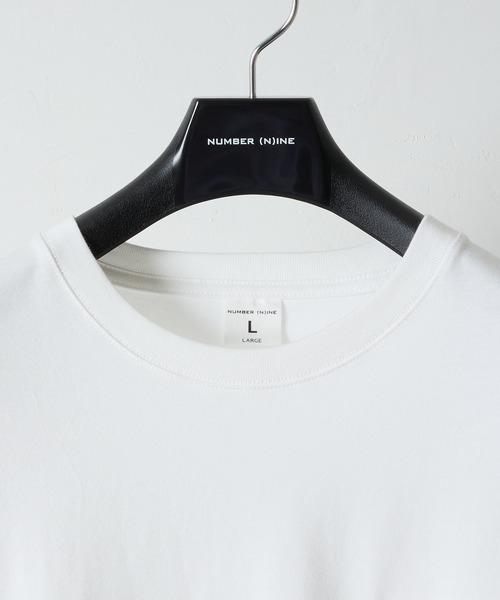 NUMBER (N)INE（ナンバーナイン）の「HAND PAINTED BASIC HEM PRINTED POCKET L/S T-SHIRT / ハンドペイント ベーシック ワンポイント ロゴプリント ポケット ロンT（Tシャツ/カットソー・メンズ・ホワイト系その他2/ブラック系その他2/グレー系その他2/ホワイト/ブラック/グレー・M/L/XL）」の8枚目の写真