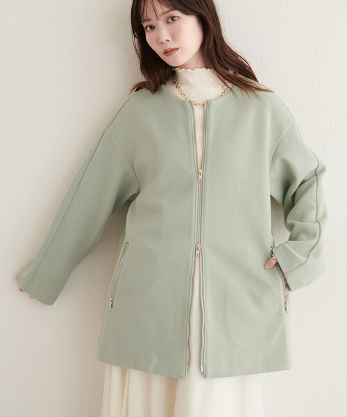 natural couture(ナチュラルクチュール)の「フロントZIPデザインミドルコート(ノーカラーコート・レディース・ブラック/チャコールグレー/ブラウン/オフホワイト/サックスブルー/グレイッシュベージュ/モカ/ミント・FREE)」の7枚目の写真