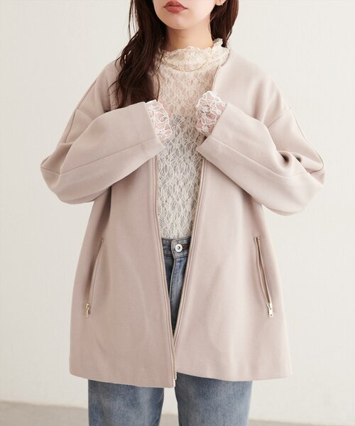 natural couture(ナチュラルクチュール)の「フロントZIPデザインミドルコート(ノーカラーコート・レディース・ブラック/チャコールグレー/ブラウン/オフホワイト/サックスブルー/グレイッシュベージュ/モカ/ミント・FREE)」の11枚目の写真