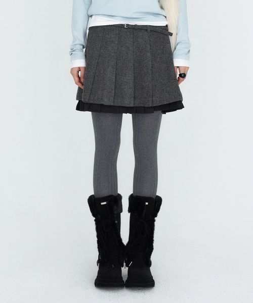 MONGDOL(モンドル)の「ベルト付きプリーツレイヤードミニスカート グレー MDSK039GRAY(スカート・レディース・その他・S/M)」の3枚目の写真