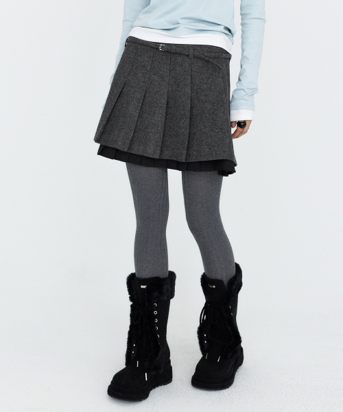 MONGDOL(モンドル)の「ベルト付きプリーツレイヤードミニスカート グレー MDSK039GRAY(スカート・レディース・その他・S/M)」の4枚目の写真