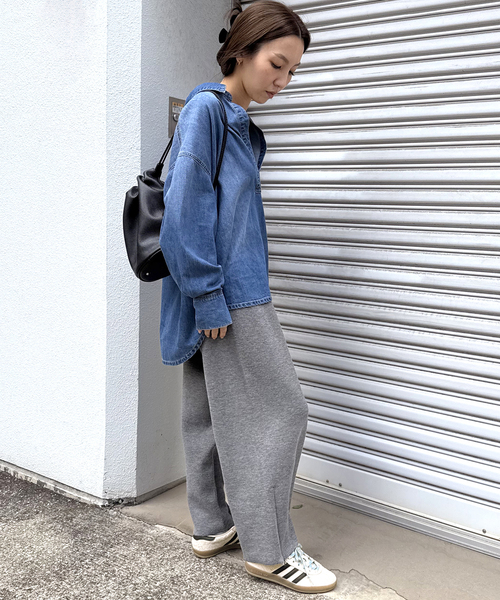 adidas Originals(アディダスオリジナルス)の「国内限定カラーExclusive【adidas originals】GAZELLE INDOOR W:スニーカー(スニーカー・レディース・ベージュ・25cm/24.5cm/24cm/23.5cm/23cm/22.5cm)」の3枚目の写真