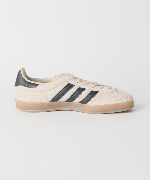 adidas Originals(アディダスオリジナルス)の「国内限定カラーExclusive【adidas originals】GAZELLE INDOOR W:スニーカー(スニーカー・レディース・ベージュ・25cm/24.5cm/24cm/23.5cm/23cm/22.5cm)」の14枚目の写真