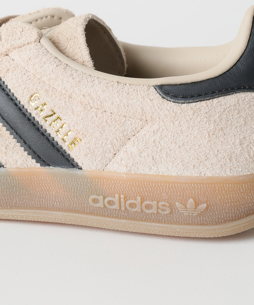 adidas Originals(アディダスオリジナルス)の「国内限定カラーExclusive【adidas originals】GAZELLE INDOOR W:スニーカー(スニーカー・レディース・ベージュ・25cm/24.5cm/24cm/23.5cm/23cm/22.5cm)」の20枚目の写真