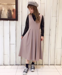 タックプリーツジャンパースカート